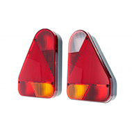 CABOCHON FEU TRIANGLE ARRIERE GAUCHE 5 FONCTIONS 160X220X55 ENTRAXE 110MM POUR FEU MS647351 - REMORQUE ET PL